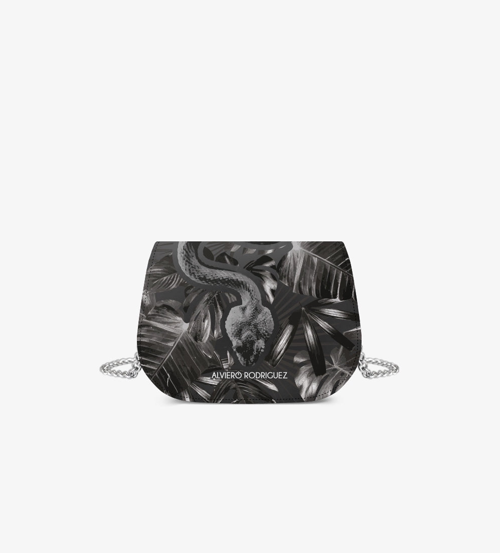 CHICCA DARK NATURE - POCHETTE - ALVIERO RODRIGUEZ